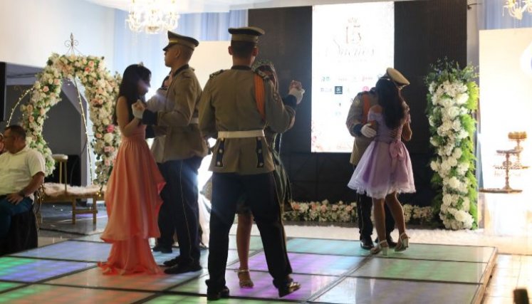Quinceañeras Cúcuta - fiesta comunitaria