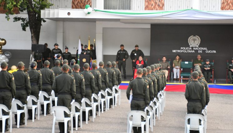 28 auxiliares de Policía juraron bandera y apoyarán labores de prevención en Cúcuta