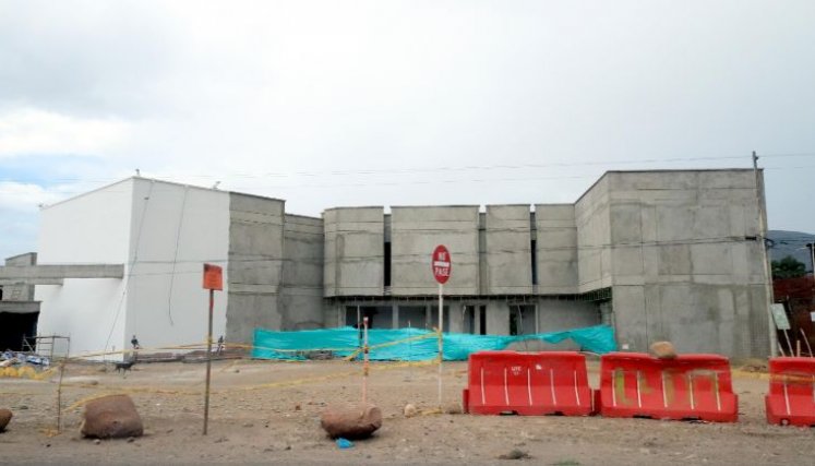 Distrito de Policía La Parada, avance del 72%.