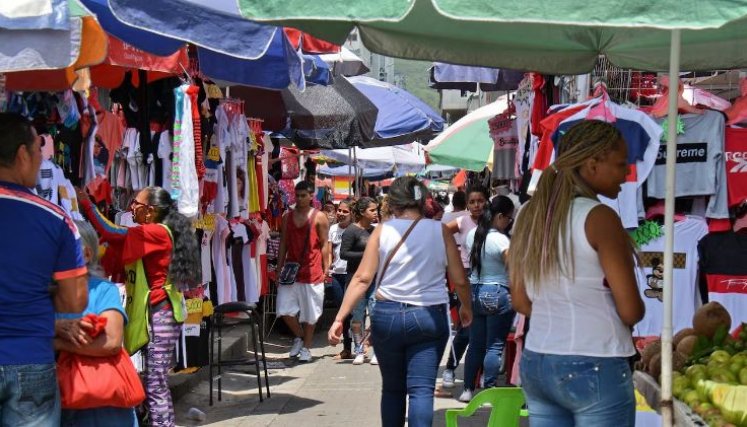 VENDEDORES INFORMALES 