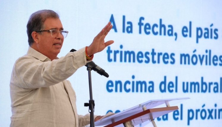 ministro-ambiente-ahorro-agua-energia-el-nino