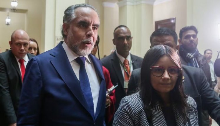 Benedetti y Angie Rodríguez serán investigados tras revelaciones de Salvatore Mancuso