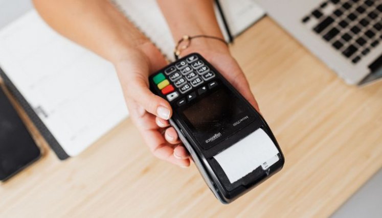 Las tasas de interés para los créditos rotativos están en un rango de 22,5% a 28,9%