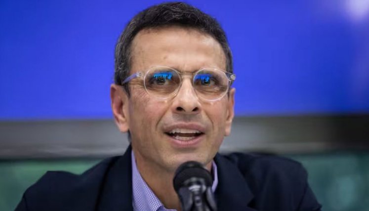 Capriles espera que con este regreso “se le acabe la manguangua al grupito enquistado en el poder”