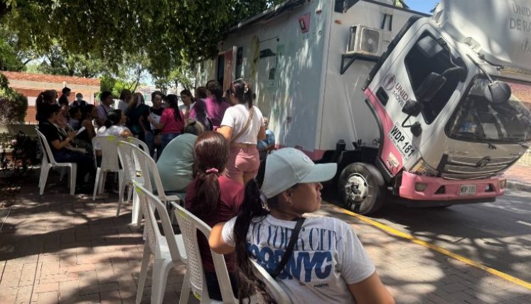 Jornada de detección cáncer de mama.