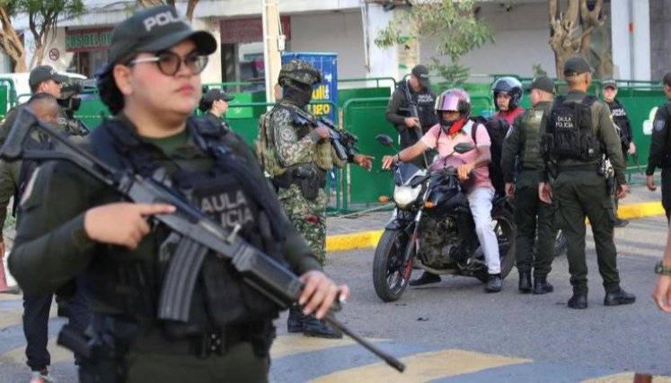 Militares en las vías