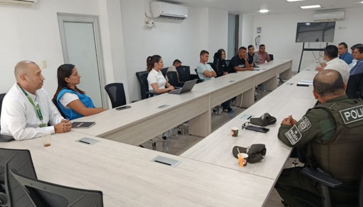 autoridades de salud en Villa del Rosario.