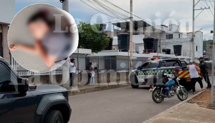 Arturo Herrera quedó tendido sobre la vía luego de ser atacado a disparos.