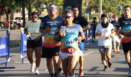 Un total de 700 atletas se hicieron presentes en la carrera atlética de la Clínica Norte.