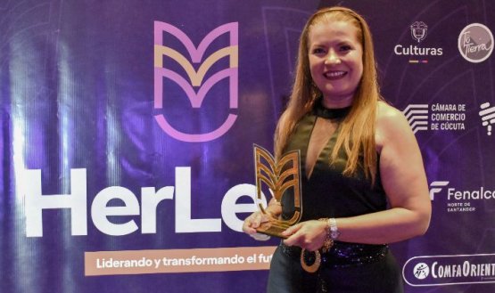 La directora de la Biblioteca Pública Julio Pérez Ferrero fue reconocida en los Premios HerLead 2026 por su trayectoria, liderazgo y aporte al fortalecimiento de la cultura en Norte de Santander.