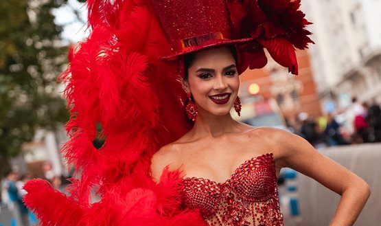 Salwa Maloof llevó el Carnaval de Barranquilla a las calles de Madrid