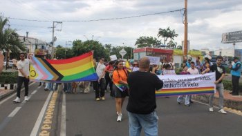 Marcha diversa.