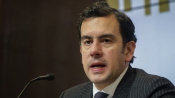 RODRIGO LARA 