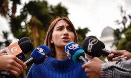 Laura-Sarabia-pasaportes