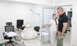 Javier Prieto Peña, gerente de Imsalud, inspecciona espacios de IPS renovada en zona rural de Cúcuta.. 
