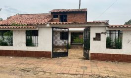 Vivienda abandonada en La Carolina Campestre
