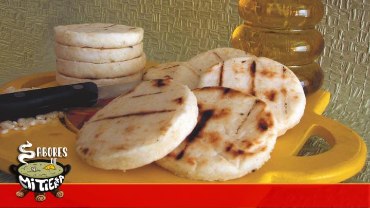 Arepas de maíz pilao blanco