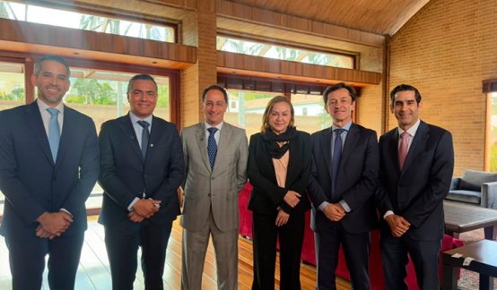 el vicepresidente José Manuel Restrepo anunció una agenda para impulsar la inversión de empresas colombianas en Venezuela. / Foto: cortesía