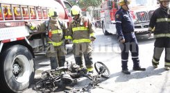 Incendio en el barrio San Luis. Foto: Alfredo Estévez