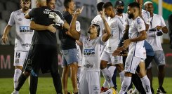 Santos derrotó 3-0 a Boca Juniors en la semifinal de vuelta./ Foto: AFP 