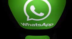 La empresa canceló el plazo del 8 de febrero para aceptar compartir información con Facebook. /Foto: AFP 