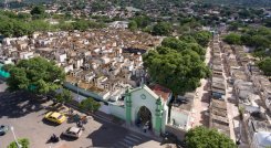 Entre seis meses a un año, se espera que cierre el Cementerio Central. / Foto: Archivo