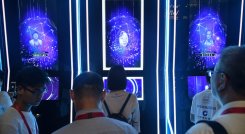 Estados Unidos lidera a sus rivales en el desarrollo y uso de inteligencia artificial mientras China está creciendo rápidamente y la Unión Europea está rezagada, según mostró un informe de investigación el 25 de enero de 2021. / Foto: AFP