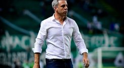 El argentino debutó en los banquillos técnicos con el Cúcuta Deportivo en el 2018 cuando logró el ascenso del equipo motilón. Luego pasó al Deportivo Cali del que dio el salto a Independiente de Avellaneda, el club de sus amores. (Foto: Archivo)