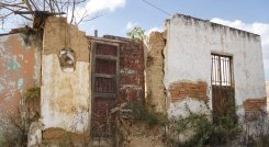 En el Camino Real una casa abandonada fue demolida./ Foto: Cortesía.