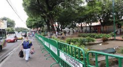Los parques estarán cerrados por unas cuantas semanas y evaluar los resultados. Foto: Luis Alfredo Estévez/ La Opinión 
