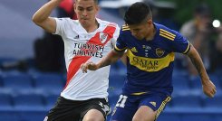 Rafael Santos Borré y Jorman Campuzano, futbolistas colombianos.