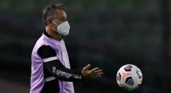 Ariel Holan, actual entrenador del Santos FC