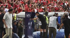 La Ifab le pide más cuidado a los árbitros en las faltas con la mano.