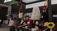 El motivo por el cual esta fecha se conmemora a los artesanos obedece al Día de San José. Foto: Luis Alfredo Estévez/ La Opinión 