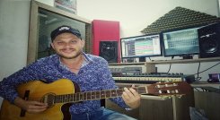 Óscar Guerrero se enamoró del vallenato cuando llegó a Ocaña, donde en cada esquina sonaba un acordeón./Foto: Cortesía