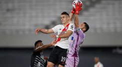 Rafael Santos Borré, delantero colombiano.