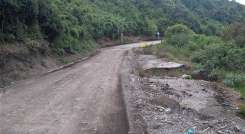 La carretera La Soberanía, con 150 kilómetros de largo, une a Norte de Santander con Boyacá y Arauca teniendo como punto de referencia La Lejía. 