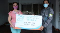 Alida Rincón, ganadora de la Guaca Millonaria de Aguas Kpital. / Foto: Cortesía