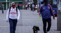4 de cada 10 personas afirmaron que la ruptura estuvo relacionada con la situación de salud pública. / Foto: Colprensa