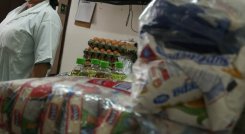 El 59% de los encuestados manifestó que recibió asistencia alimentaria del banco de alimentos local para poder acceder a alimentos. / Foto: Colprensa
