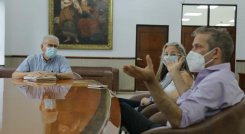 El alcalde Jairo Yáñez, junto a la secretaria de Educación Jessica Ramírez, recibieron al embajador de Canadá en Colombia, Marcel Lebleu, y a la primera secretaria, Claire Devrie./ Cortesía/ La Opinión 