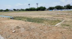 Este es el deterioro que presenta el interior del estadio de atletismo Centenario, en el barrio Cúcuta 75./ Foto: Jorge Maldonado/La Opinión