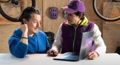 Por medio de los aliados de Jelpit, cada uno de ellos goza de todos beneficios de un empleo formal: remuneración por servicio, aportes parafiscales y un proceso de seguimiento laboral que incluyen capacitaciones permanentes para procesos operativos y certificaciones especiales, entre otros. 