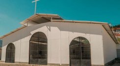 Capilla provisional  a la que acuden en la actualidad los gramaloteros./Foto Cortesía