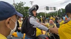 Malestar entre motociclistas y taxistas por bloqueos del paro./Foto: La Opinión 