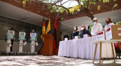 Los 20 respiradores mecánicos (AEONMED) por un valor de 1.400 millones pesos cuentan con tecnología de turbinas de última generación, tiempo de uso de más de 30 mil horas, combinación óptima de ventilación invasiva y no invasiva, pantalla táctil a color de 12" y flexible configuración del dispositivo (puede ser equipado en un carro, cama o colgante de techo).  / Foto: Cortesía