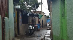 En La Parada decenas de niños trabajan y duermen en la calle. (Foto/Pablo Castillo).