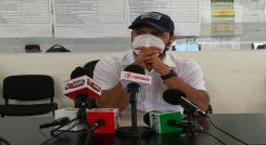 El secretario de Gestión del Riesgo de Desastres, Huber Hernando Plaza Villamizar , socializa el plan de caracterización en los asentamientos de alto riesgo en Cúcuta./Foto: La Opinión