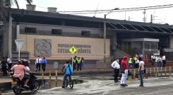 La terminal está abierta sin ninguna restricción, sin embargo, muchos ciudadanos deciden apostarle a la ilegalidad. Las autoridades reforzarán controles.  / Foto: Pablo Castillo Solón/ La Opinión 