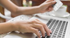 El carácter situacional del e-commerce facilita la labor de dar a conocer productos y servicios conforme al momento social, prueba de ello es que los artículos deportivos ciento por ciento nacionales han registrado una curva de ventas ascendente. / Foto: Colprensa